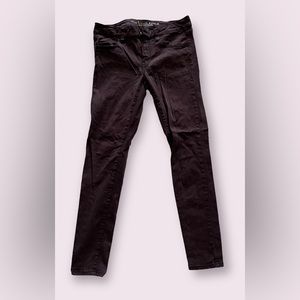 Womens, American Eagle super stretch jeggings. Dark purple/ plum, size 10